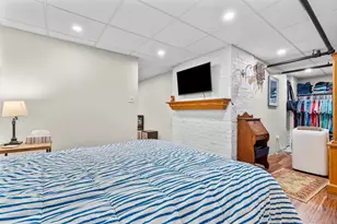 29 Haywood Ln, Hamden, CT 06514 - Photo 19