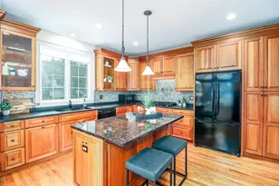 21 Great Heron Ln, Brookfield, CT 06804 - Photo 11