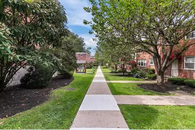 11 Bedford Avenue #APT J2, Norwalk, CT 06850 - Photo 27