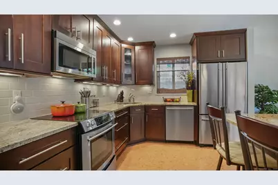 97 Richards Avenue #B10, Norwalk, CT 06854 - Photo 7