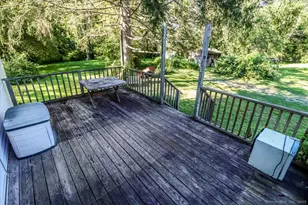 16 Farrell Rd, Newtown, CT 06470 - Photo 9