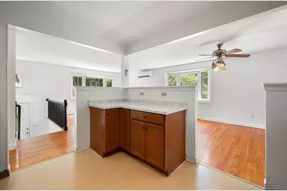 37 Stoneywood Drive, East Lyme, CT 06357 - Photo 13