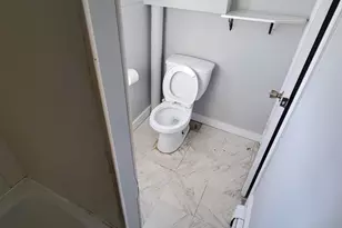 4 Stratton Pl, Danbury, CT 06810 - Photo 11