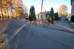 4 Stratton Pl, Danbury, CT 06810 - Photo 15