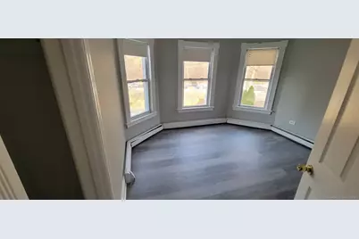 4 Stratton Place, Danbury, CT 06810 - Photo 9