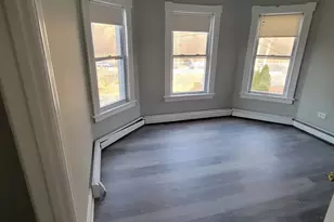 4 Stratton Pl, Danbury, CT 06810 - Photo 9