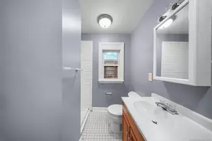 37 Granfield Ave, Bridgeport, CT 06610 - Photo 7