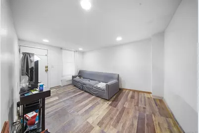 43 Granfield Avenue, Bridgeport, CT 06610 - Photo 7