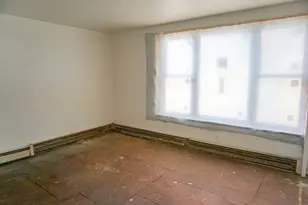 110 Dickerman St, Hamden, CT 06518 - Photo 9