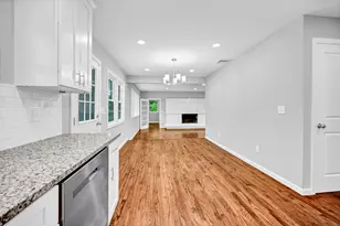 52 Clover Cir, Hamden, CT 06514 - Photo 11