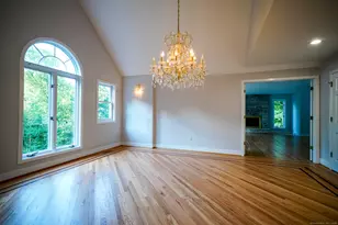 60 Saddle Ridge Rd, Glastonbury, CT 06033 - Photo 9