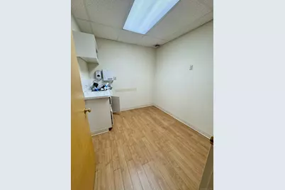 160 Wolcott Street, Bristol, CT 06010 - Photo 15