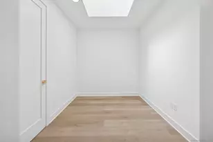 100 E Putnam Ave, Greenwich, CT 06807 - Photo 7