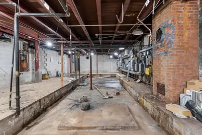 621 Farmington Avenue, Hartford, CT 06105 - Photo 35