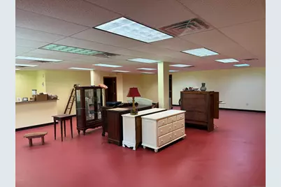 649 Captain Neville Drive, Waterbury, CT 06705 - Photo 19