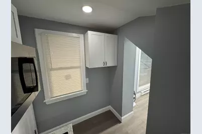 15 East Farm Street, Waterbury, CT 06704 - Photo 19