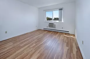 155 Short Beach Rd, Stratford, CT 06615 - Photo 7