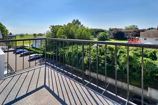 155 Short Beach Rd, Stratford, CT 06615 - Photo 13