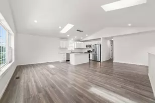 38 Brown St, West Haven, CT 06516 - Photo 5