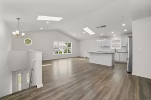 38 Brown St, West Haven, CT 06516 - Photo 3