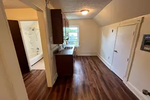 144 Burnham St, Hartford, CT 06112 - Photo 7