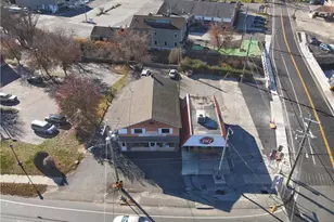 57 Main St, Winchester, CT 06098 - Photo 3