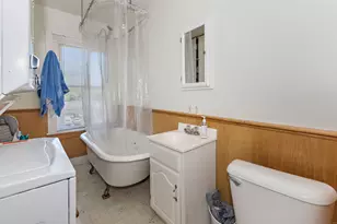 24 Central Ave, Norwich, CT 06360 - Photo 13