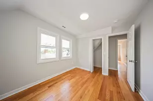 42 Waterville St, Waterbury, CT 06710 - Photo 3