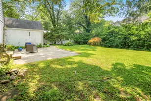 33 Halsey Dr, Greenwich, CT 06870 - Photo 31