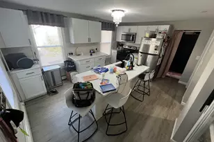 146 Liberty St, Middletown, CT 06457 - Photo 3