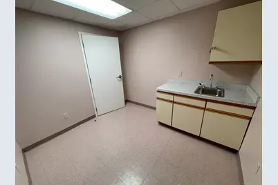 464 Wolcott Road, Wolcott, CT 06716 - Photo 13