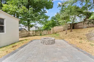 72 Hobson Ave, Hamden, CT 06514 - Photo 27