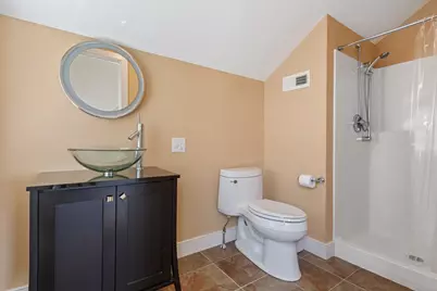 993 Pequot Avenue, New London, CT 06320 - Photo 33