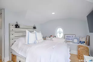 1140 Fairfield Beach Rd, Fairfield, CT 06824 - Photo 13