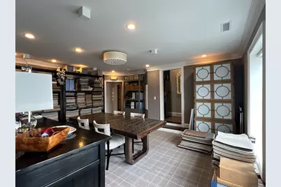 21 South Avenue, New Canaan, CT 06840 - Photo 21