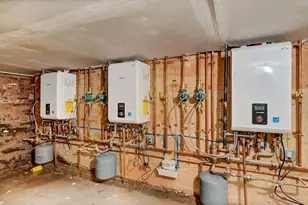 166 Ward St, Hartford, CT 06106 - Photo 35