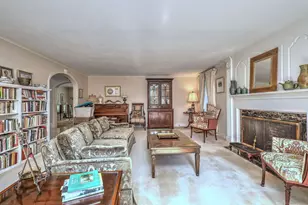 4 Brook Rd, Woodbridge, CT 06525 - Photo 9