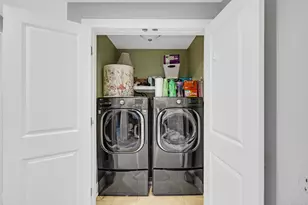 29 Candlewood Common, New Milford, CT 06776 - Photo 23