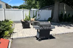 31 Forest St, East Haven, CT 06512 - Photo 9