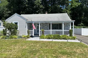 31 Forest St, East Haven, CT 06512 - Photo 1