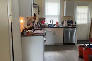 22 Thill St, West Haven, CT 06516 - Photo 5