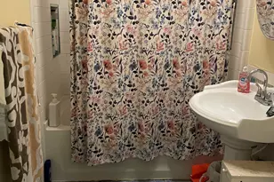 22 Thill St, West Haven, CT 06516 - Photo 7