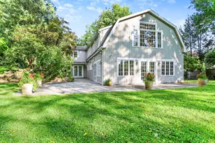 112 Hillspoint Rd, Westport, CT 06880 - Photo 31