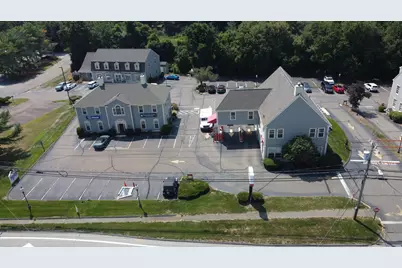 250 East Main Street, Clinton, CT 06413 - Photo 9