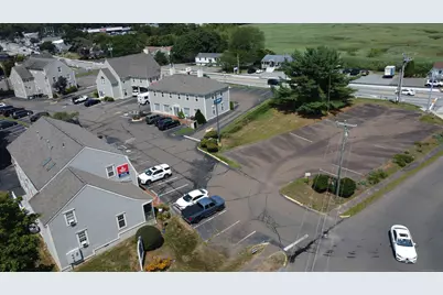 250 East Main Street, Clinton, CT 06413 - Photo 3