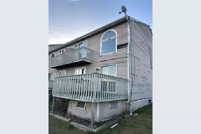 255 Pine Rock Avenue #APT 8, Hamden, CT 06514 - Photo 3