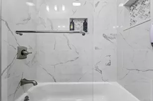 66 Loftus Cir, Bridgeport, CT 06606 - Photo 23