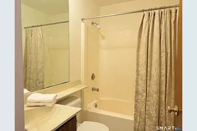 44 Riverview Drive #44, Bridgeport, CT 06606 - Photo 23