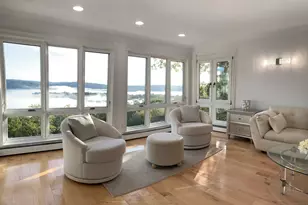 10 Hillcrest Ct, Ridgefield, CT 06877 - Photo 5