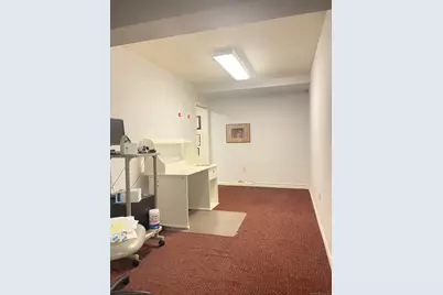 567 Vauxhall Street, Waterford, CT 06385 - Photo 9